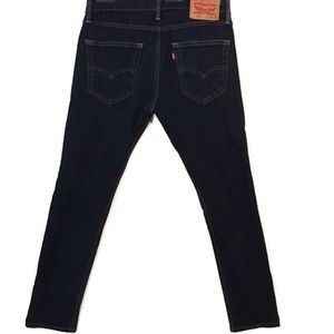 Levi’s 512 Slim Fit Taper Dark Wash Blue 31 x 30